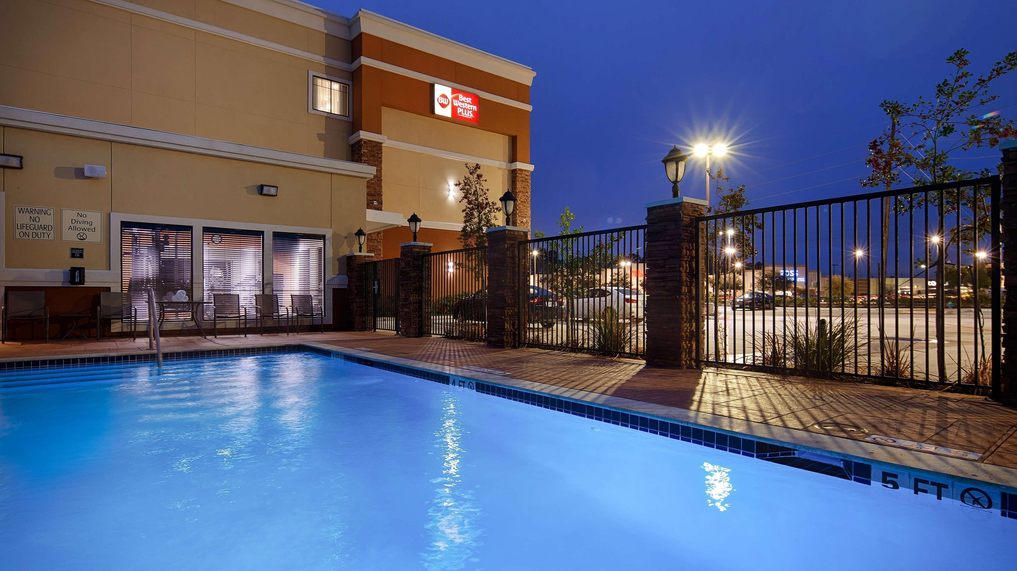 Best Western Plus Spring Inn & Suites Luaran gambar
