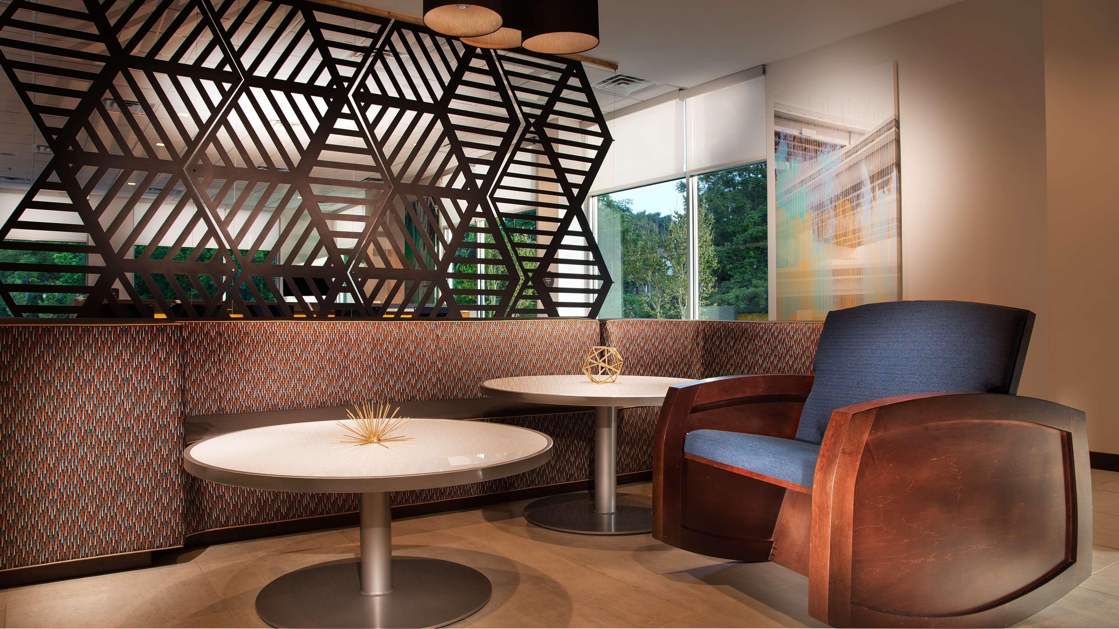 Best Western Plus Spring Inn & Suites Luaran gambar