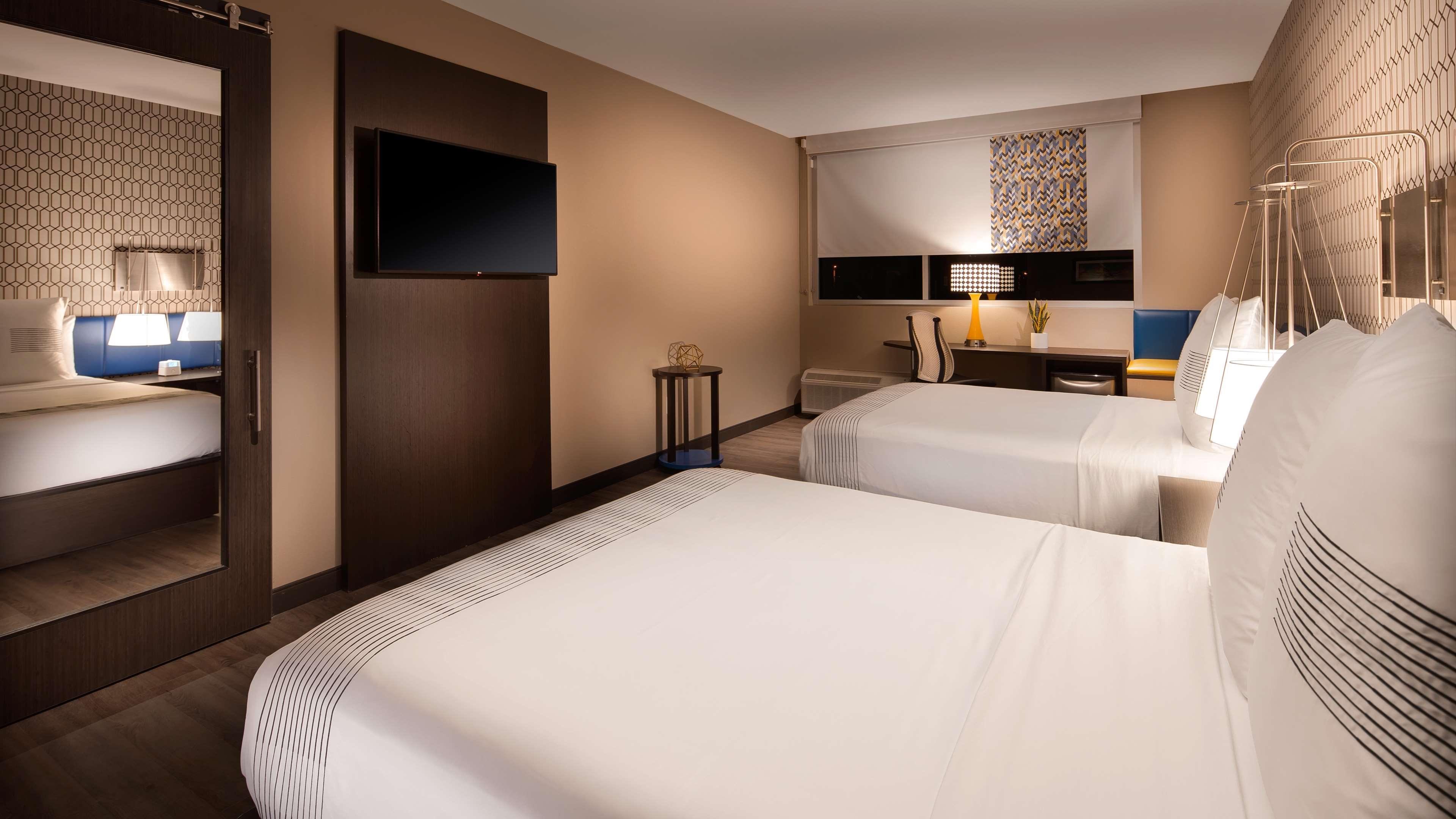 Best Western Plus Spring Inn & Suites Luaran gambar