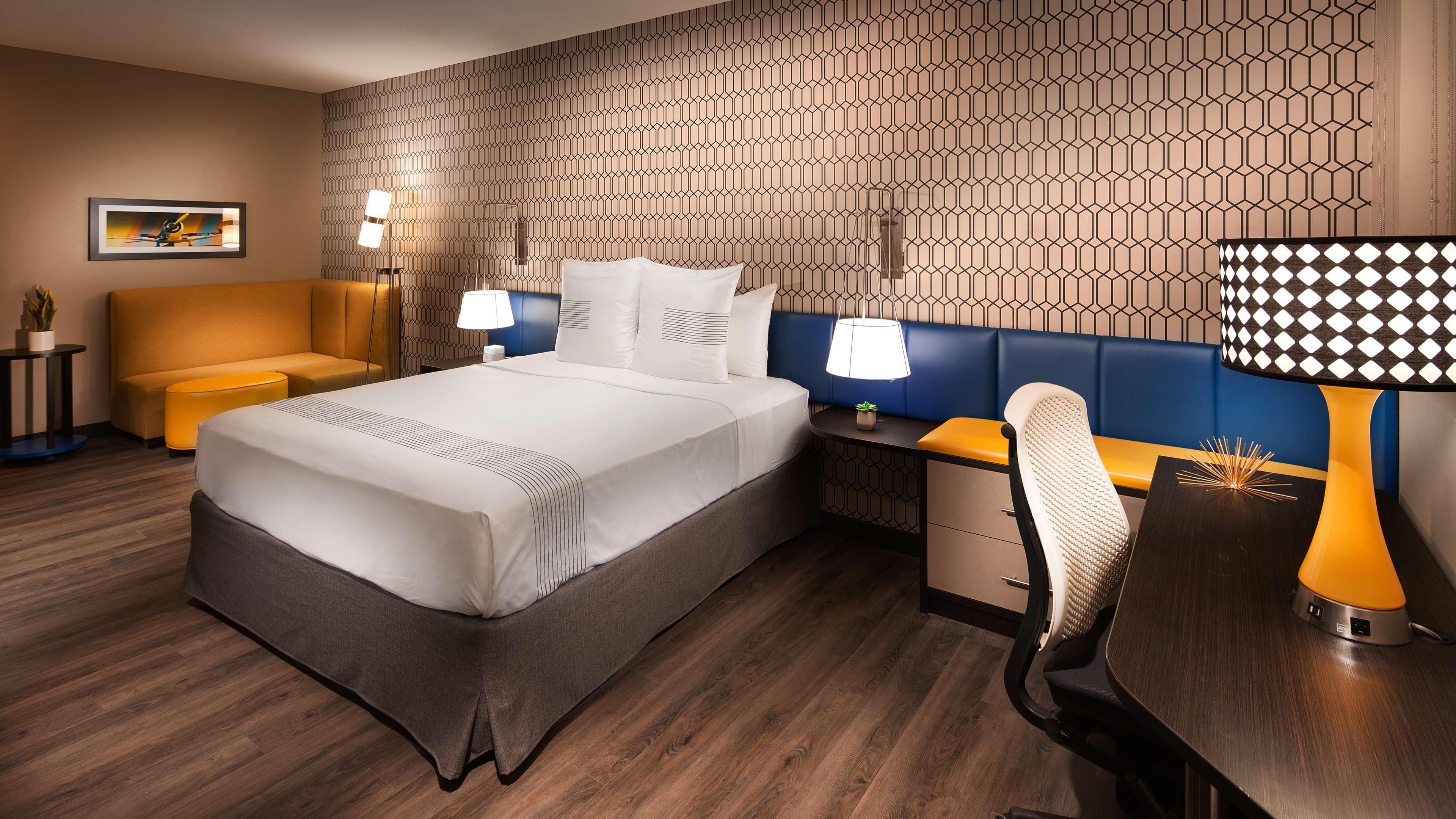 Best Western Plus Spring Inn & Suites Luaran gambar