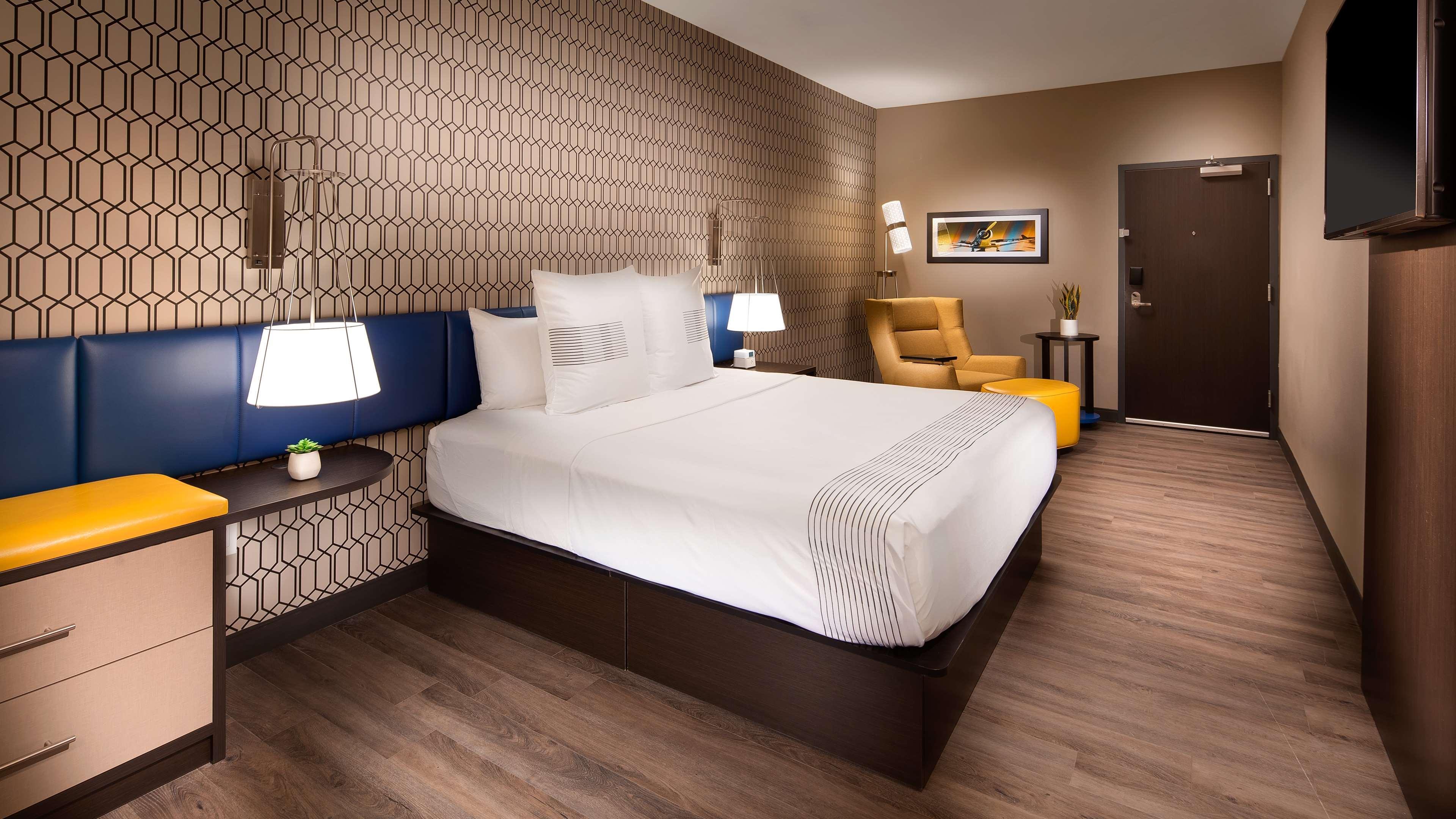Best Western Plus Spring Inn & Suites Luaran gambar
