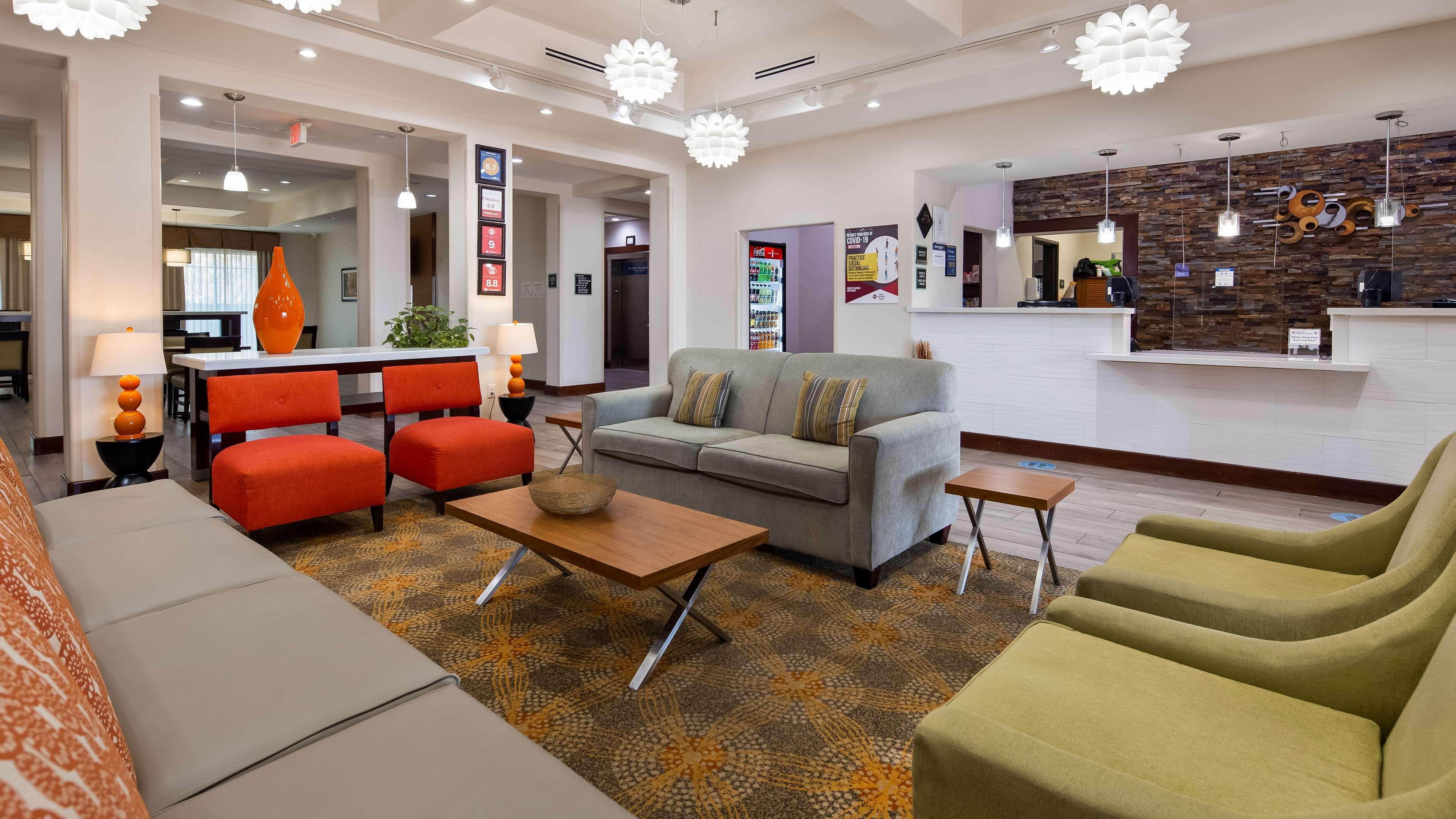 Best Western Plus Spring Inn & Suites Luaran gambar
